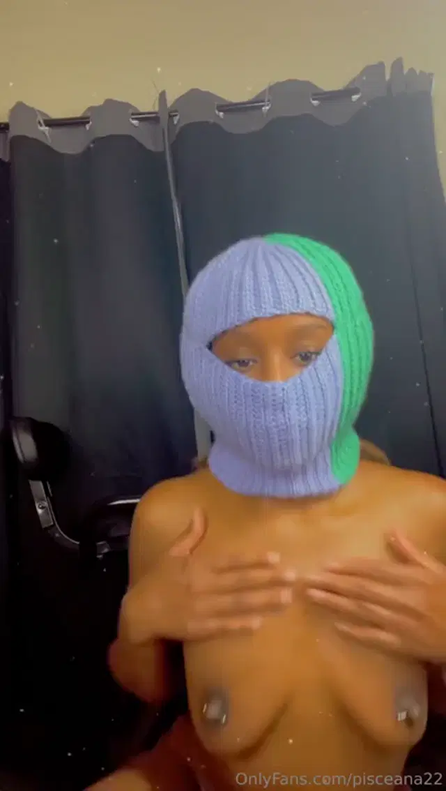 Pisceana22 aka pisceana22 – 03-28-2025 OnlyFans Video – Omg so sorry that Im late I kno I said I was sending it as a