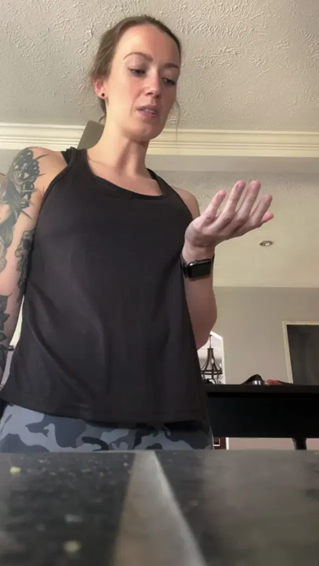 Giantess Ashton – Frenemies