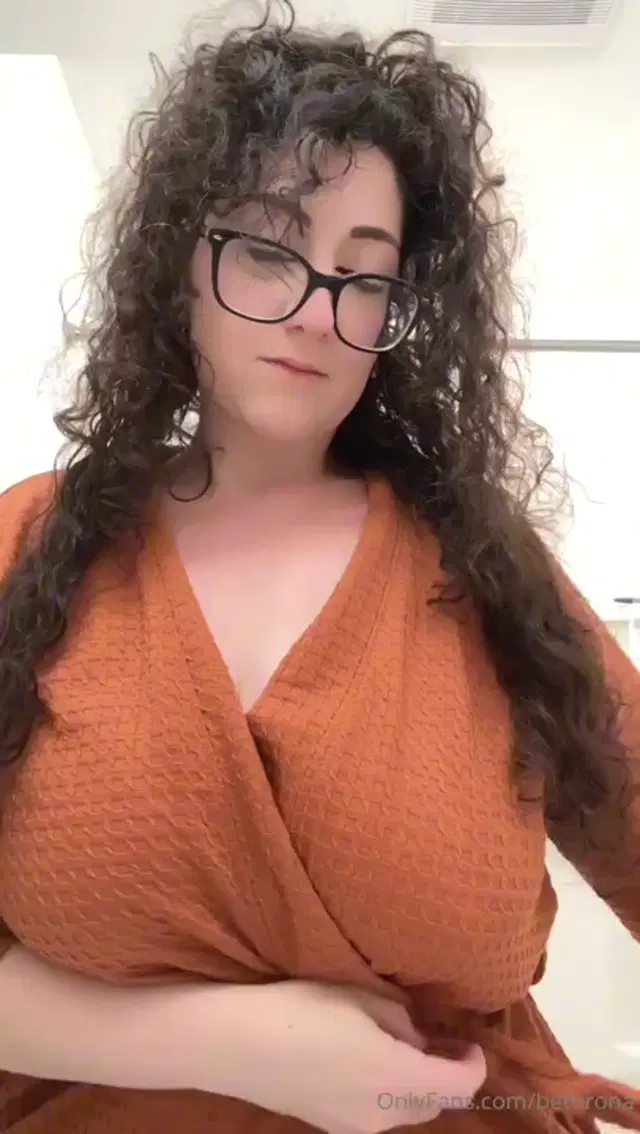 Beth Rona aka bethrona – 08-09-2024 OnlyFans Video – Big Boobs