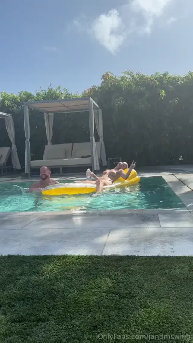 Jen and Marc aka jandmswing – 10-09-2025 OnlyFans Video – Good morning from Gran Canaria tommyandginny jemanddaz