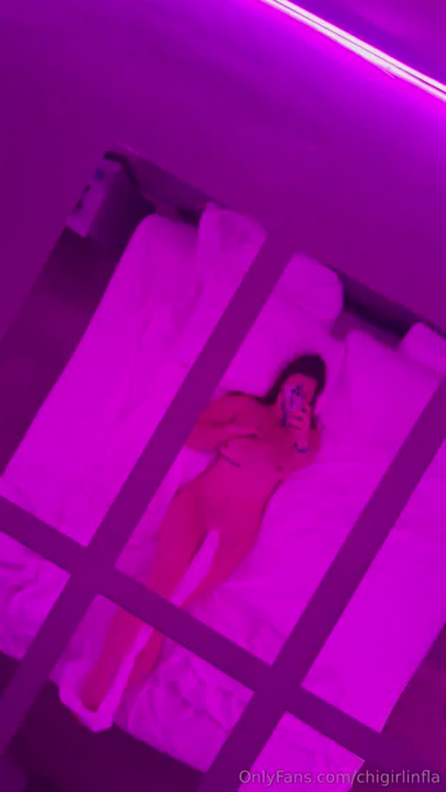 Livvy chigirlinfla aka chigirlinfla – 03-10-2025 OnlyFans Video – Lets forget its Monday