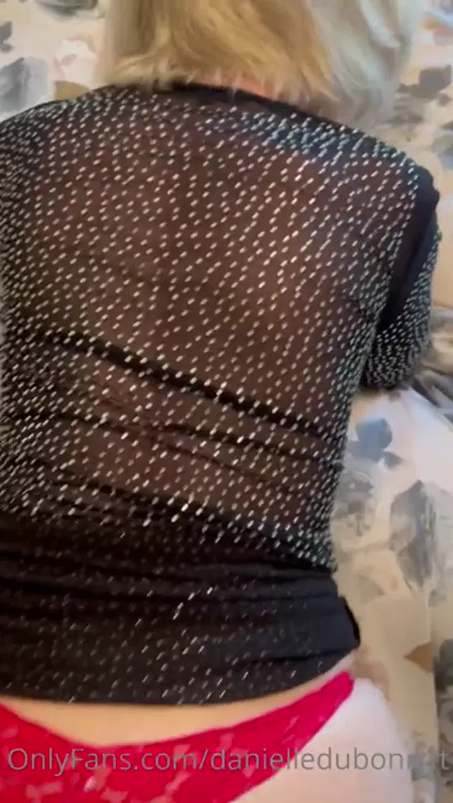 Dani D Mature aka danimature – 09-04-2025 OnlyFans Video – DANIELLE DUBONNET got her pussy pounded