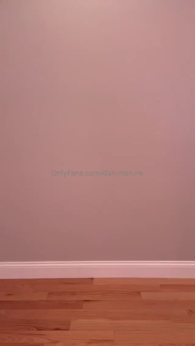 Dani D Mature aka danimature – 12-30-2025 OnlyFans Video – Back Story ” this was a custom video that a fan wanted me to make_v2ve