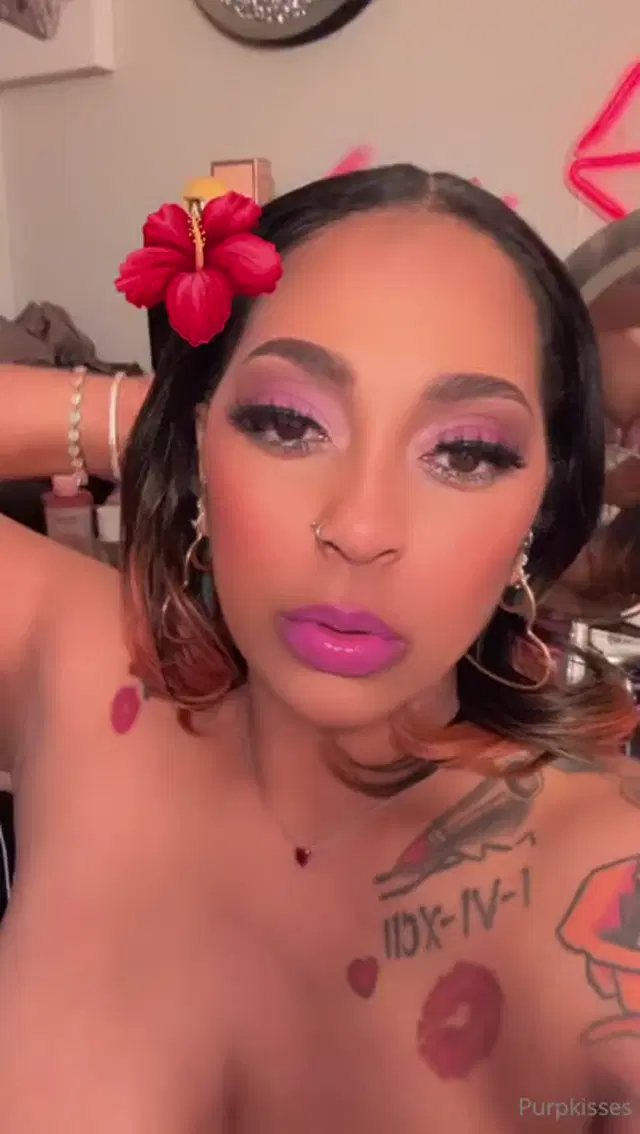 Purpkisses aka purpkisses – 03-22-2026 OnlyFans Video – Such a pretty ass look at me_l6mi