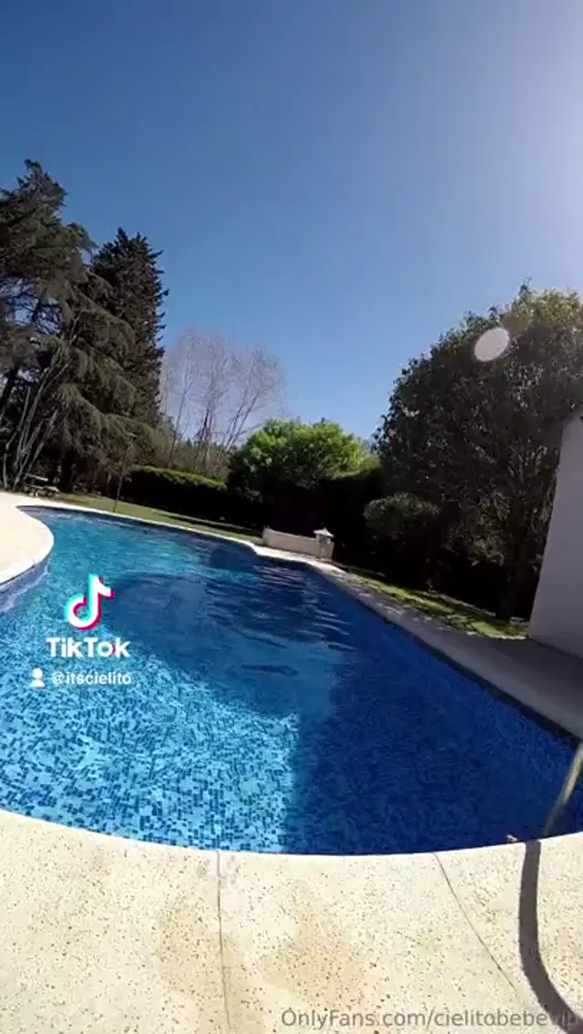Cielitobebe VIP aka cielitobebevip – 07-07-2024 OnlyFans Video – Llegaron los Domingos de Tiktok 18! Fin de semana suuuper picante y con pura diversin!!_zx4m