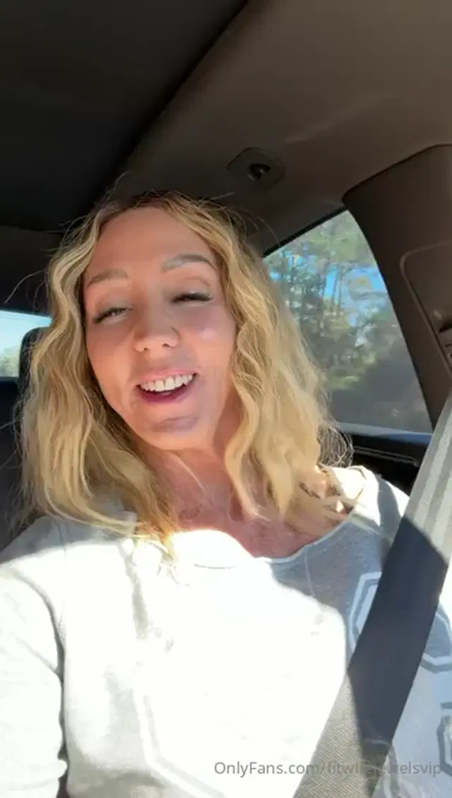 Fitwifejewels aka fitwifejewelsvip – 02-23-2026 OnlyFans Video – Little update about where I am at on my trip and how it’s going! Message me