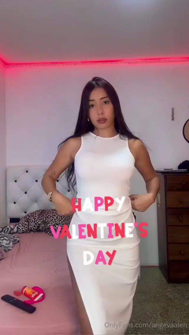 Angelica Valentina aka angevaalen – 02-15-2025 OnlyFans Video – Happy Valentines day
