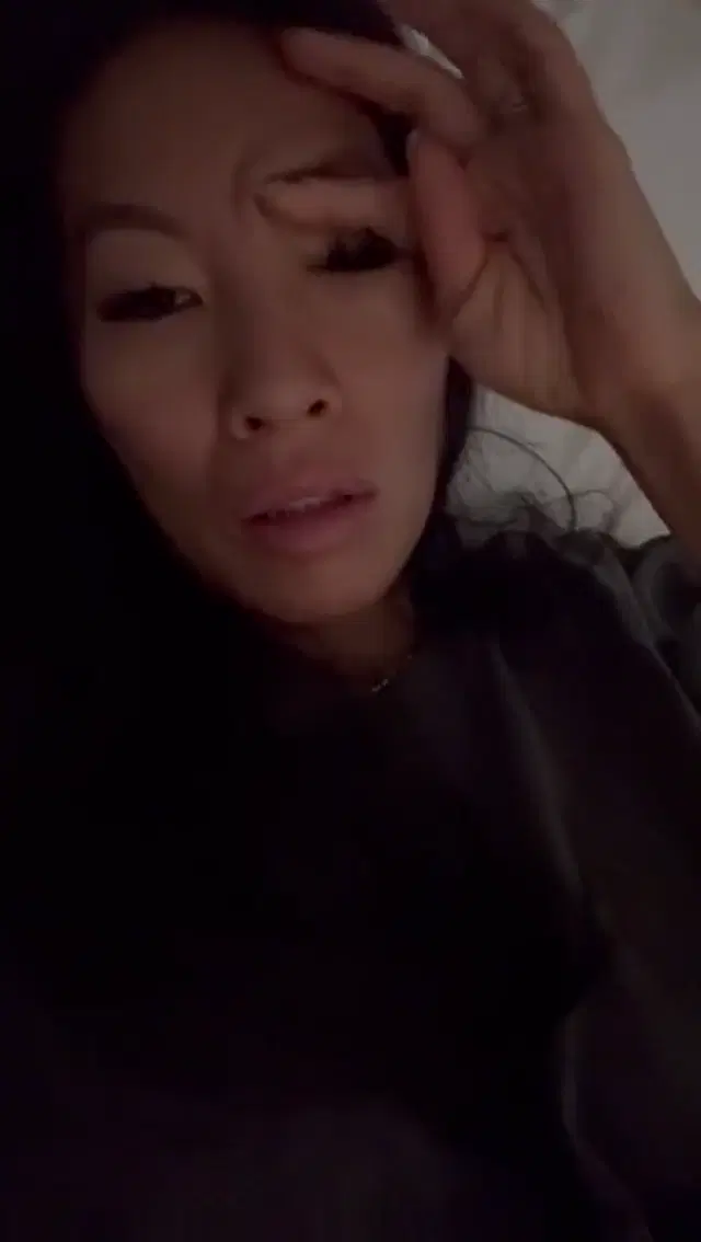 Asa Akira aka asaakira – 05-07-2025 OnlyFans Video – Good morning!!! I have a full day ahead but I wanted to start off by saying