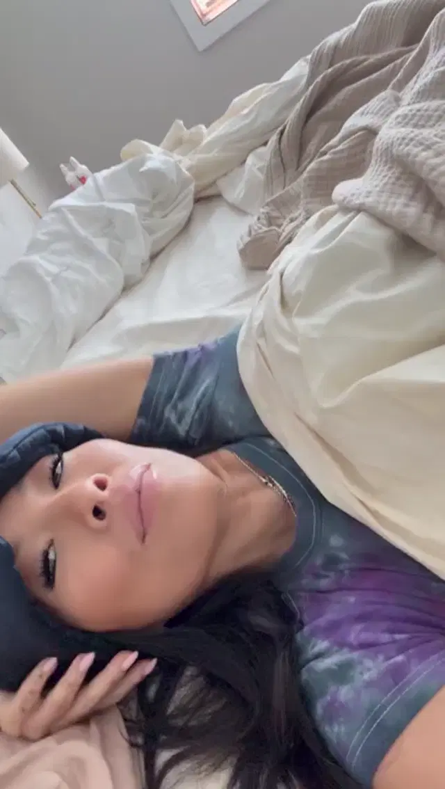 Asa Akira aka asaakira – 07-11-2025 OnlyFans Video – About to take a nap but first