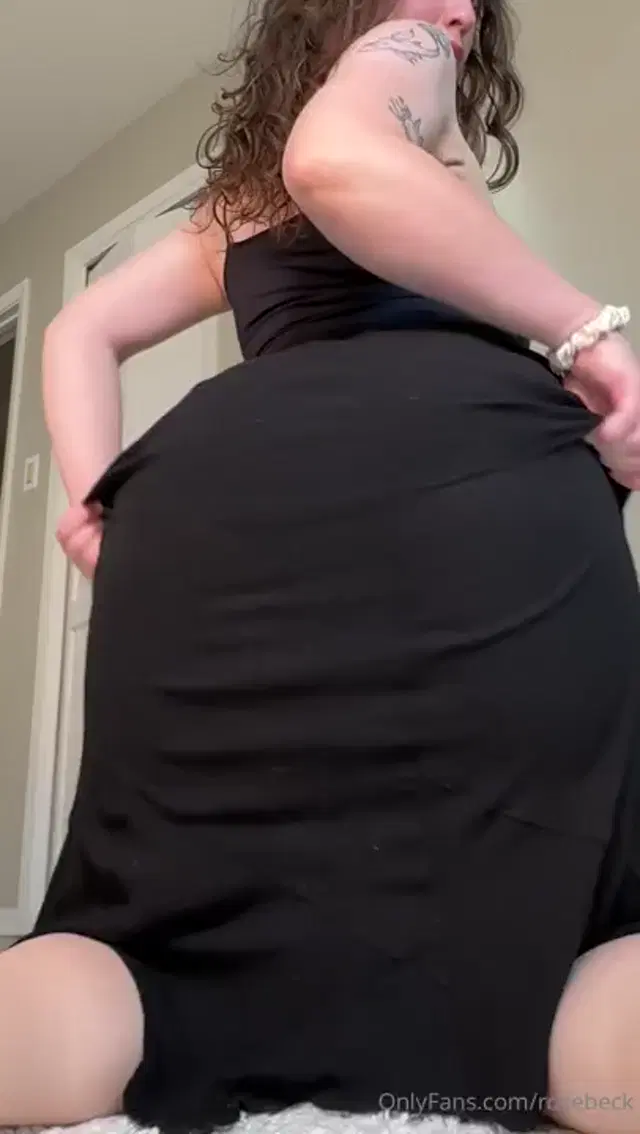 Rose Beck aka rosebeck – 11-06-2024 OnlyFans Video – happy hump day_btw4
