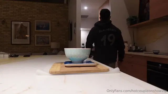 Stace & Ty aka hotcoupleonshowvip – 05-14-2024 OnlyFans Video – VLOG Spending Sunday with us filming all content and general chats