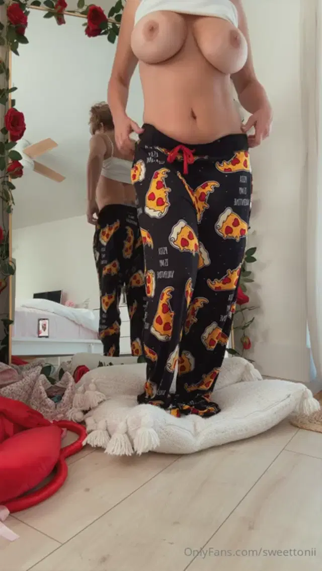 Sweettonii aka sweettonii – 02-07-2024 OnlyFans Video – Better