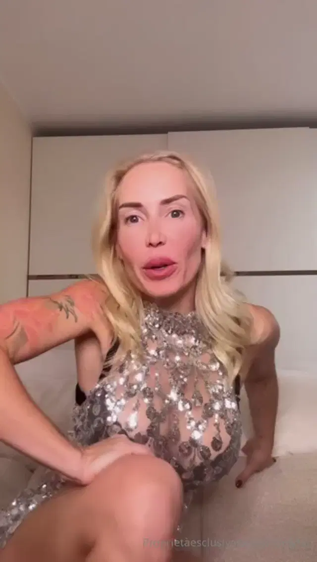 Giglian Foster aka giglianfoster – 11-15-2025 OnlyFans Video – Toccati per me amore !
