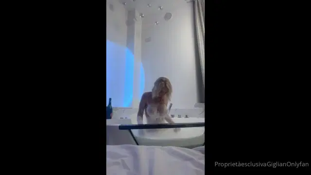 Giglian Foster aka giglianfoster – 12-07-2025 OnlyFans Video – Backstage servizio fotografico