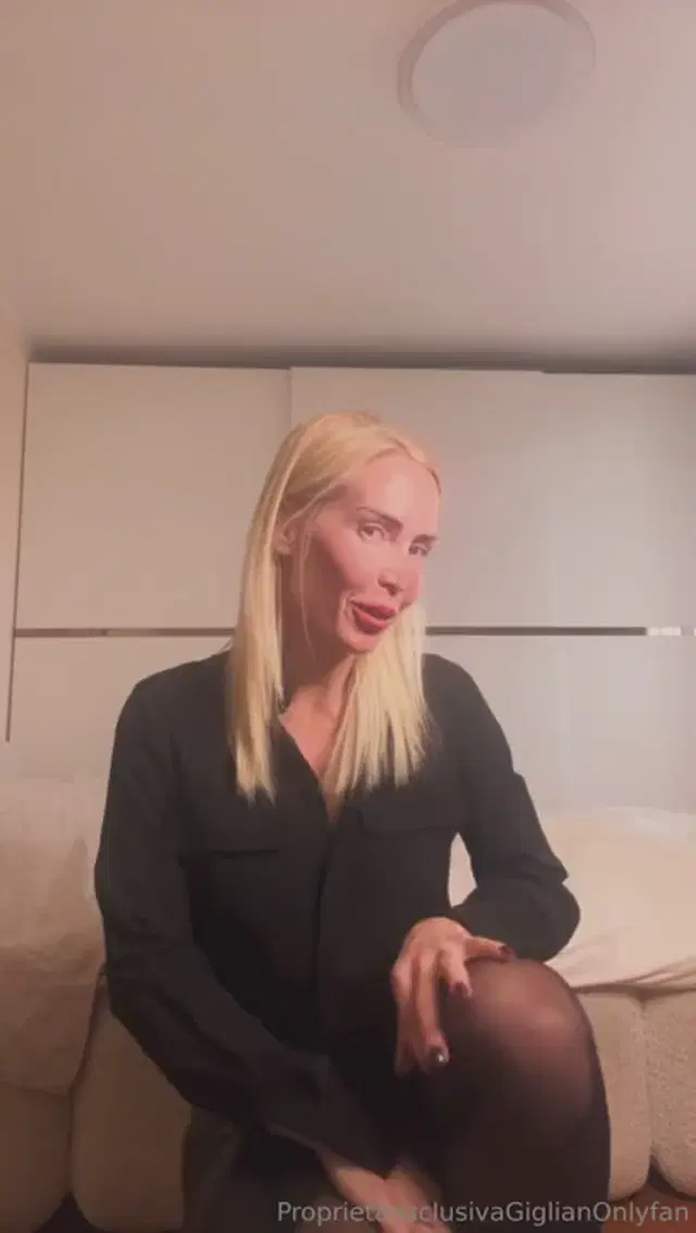 Giglian Foster aka giglianfoster – 10-28-2025 OnlyFans Video – Ci siamo maschietti !!! Sono tornata operativa con tanti contenuti hot per voi