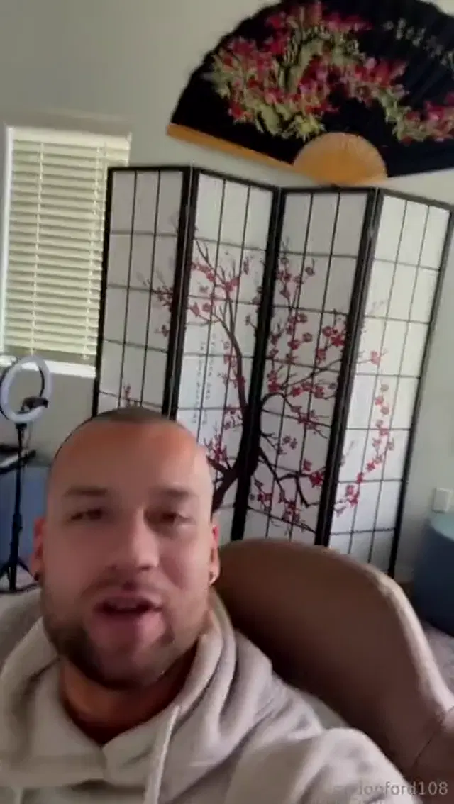 London Ford aka londonford108 – 12-30-2025 OnlyFans Video – Happy New Year everyone!!