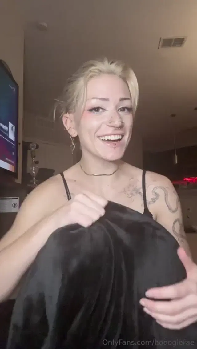 Boogie Rae aka booogierae – 02-16-2025 OnlyFans Video – Just checking in with everyone!Take a lil hit with me, I may be enjoying a lil
