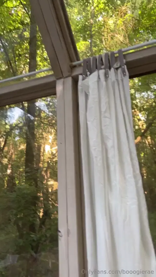 Boogie Rae aka booogierae – 07-03-2025 OnlyFans Video – Oh to be here with mesurrounded by nature, kitties, and colorful dragonflies Absolutely ADORING this trip