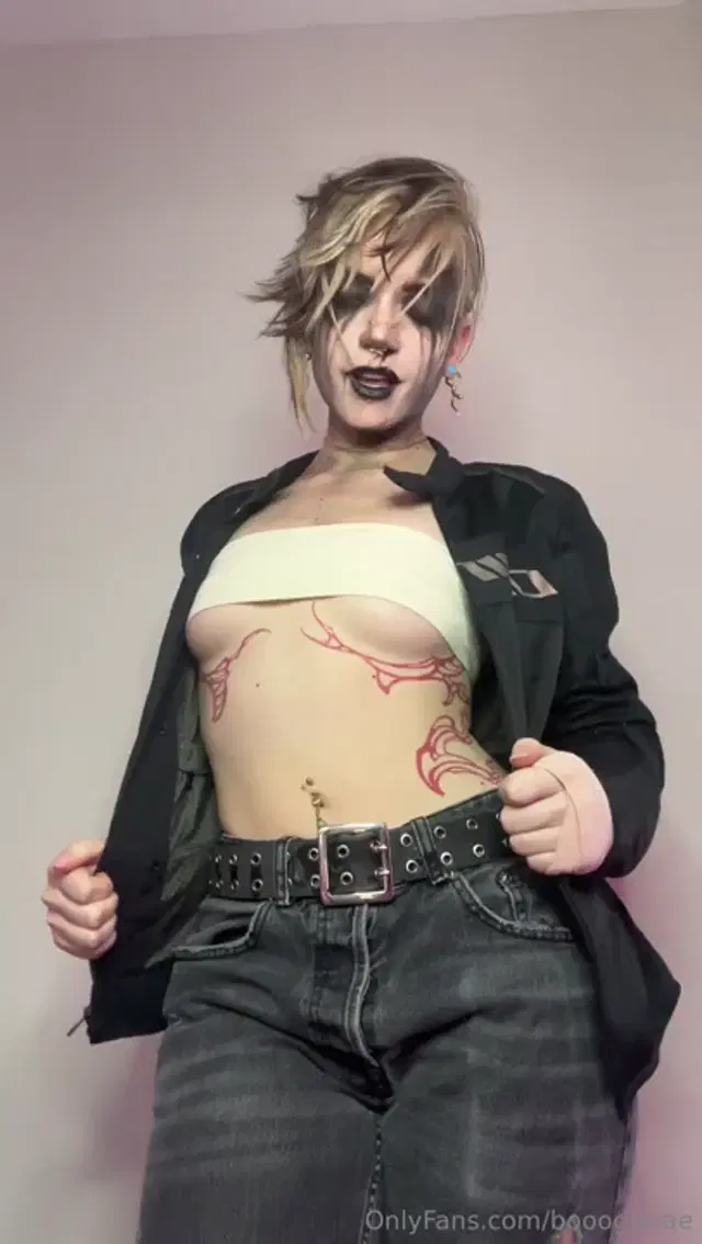 Boogie Rae aka booogierae – 01-24-2026 OnlyFans Video – Vi Femdom JOI for the Dolls TIP 25 FOR PPVYoure going to be my little