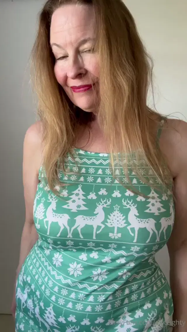 Exit Eighty aka exiteighty – 01-18-2025 OnlyFans Video – So glad its Fridayfixed home made pizza and treated myself to an ice cold beer! Hope