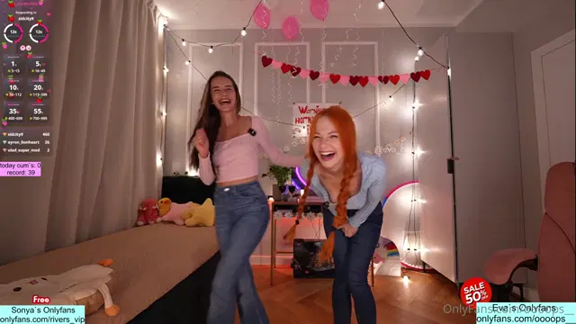 Oooops__ aka oooops__ – 08-08-2025 OnlyFans Video – New videos, recording of public and private shows with riversvip 1_71ef