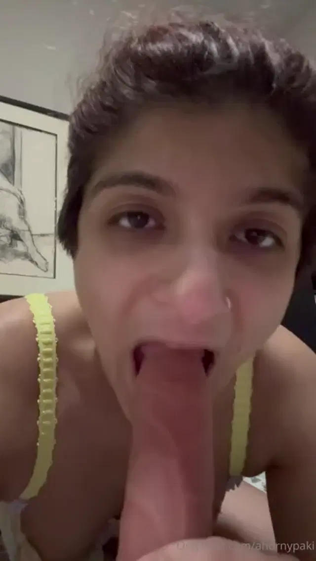 Sexy Paki aka ahornypaki – 04-27-2025 OnlyFans Video – Start the new week off right!