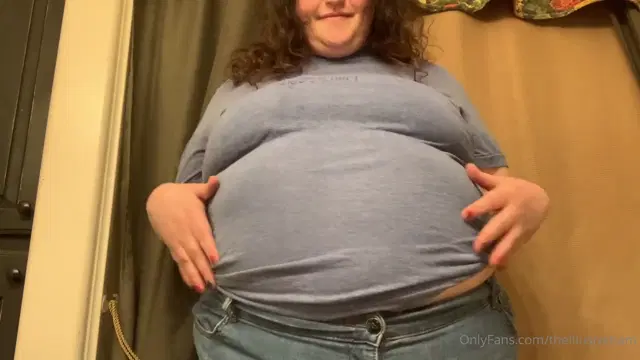 Theillusiveham aka theillusiveham – 08-30-2025 OnlyFans Video – Yall wth I look enormous
