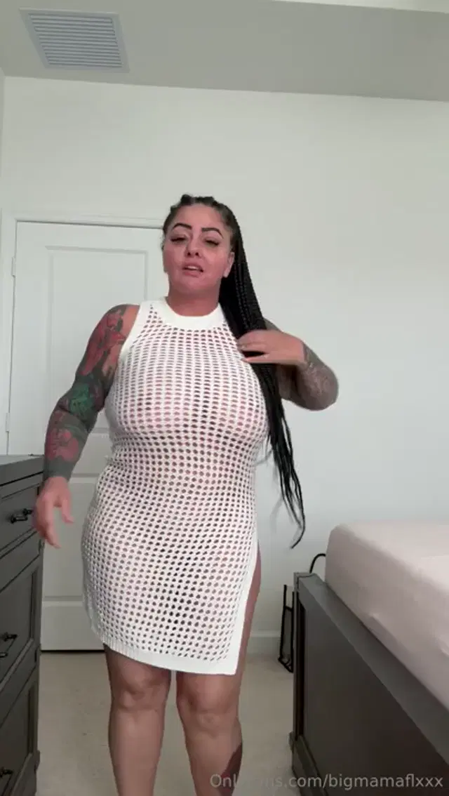 Big booty Judy aka bigmamaflxxx – 06-21-2025 OnlyFans Video – Some nakedness and clapping for my loves today! Big mama needs to get on a diet
