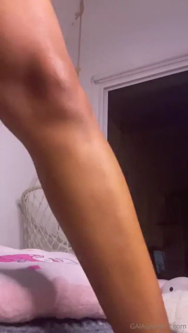 Professor Gaia‍ aka professor_gaia – 04-24-2024 OnlyFans Video – So classmate Brian amp B Diddy slow motion Titty Bounce