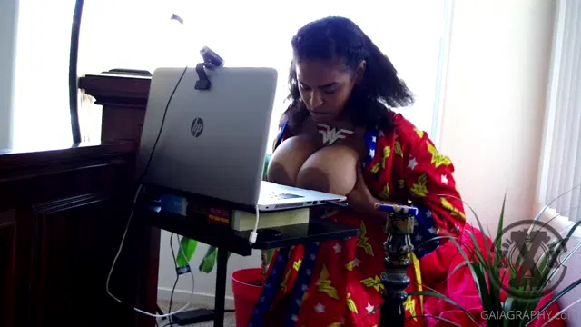 Professor Gaia‍ aka professor_gaia – 06-20-2024 OnlyFans Video – Constantly giving you the best show!! bts clip for the real fans!