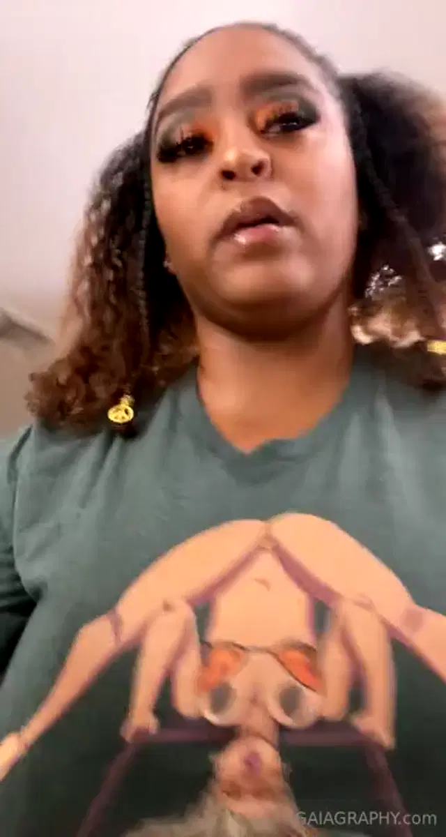 Professor Gaia‍ aka professor_gaia – 10-03-2025 OnlyFans Video – Flashback October 2022Get Ready With Me Vlog amp Photo Set_or2c