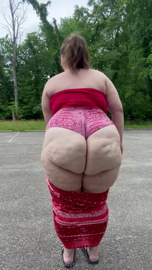SugarandSpiceroni aka sugarandspiceroni – 06-09-2024 OnlyFans Video – Im back outside_ukax