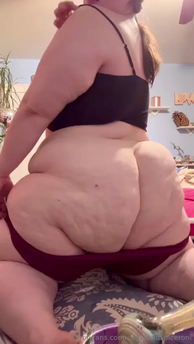 SugarandSpiceroni aka sugarandspiceroni – 03-09-2025 OnlyFans Video – Fresh out the shower booty_zqwu