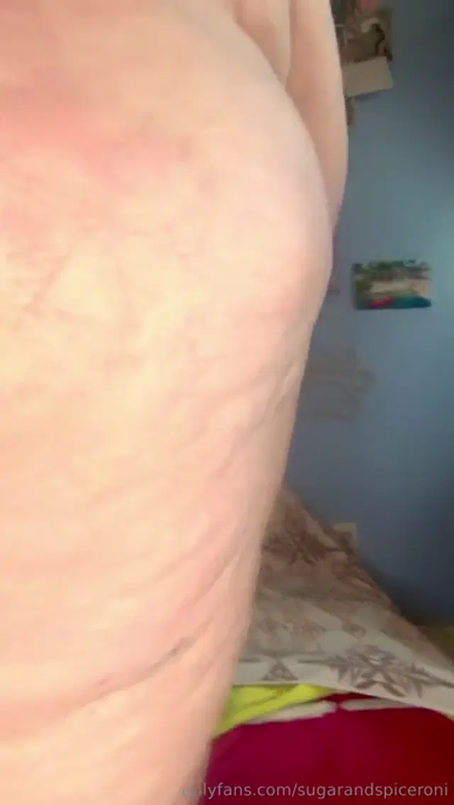 SugarandSpiceroni aka sugarandspiceroni – 01-26-2025 OnlyFans Video – Hope you brought a towel