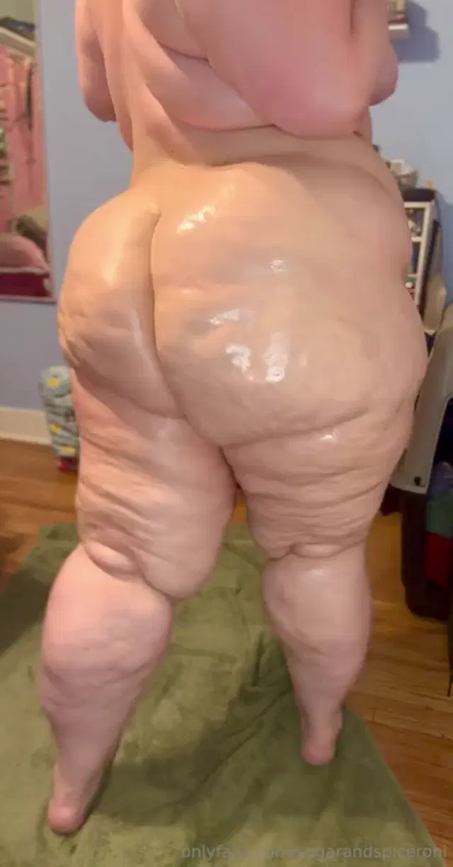 SugarandSpiceroni aka sugarandspiceroni – 07-03-2025 OnlyFans Video – This but youre underneath me