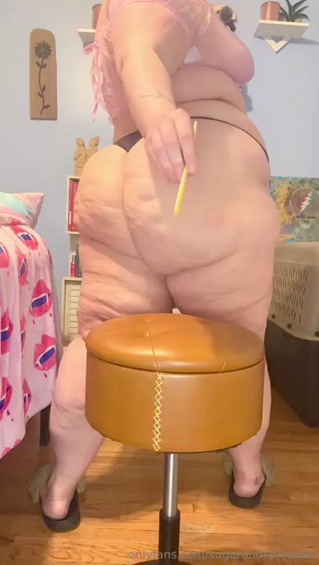 SugarandSpiceroni aka sugarandspiceroni – 11-08-2025 OnlyFans Video – The hottest magician you know