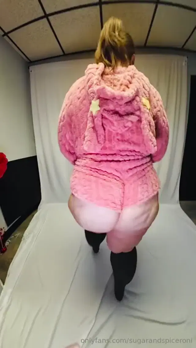 SugarandSpiceroni aka sugarandspiceroni – 02-16-2026 OnlyFans Video – Leaked sugarandspiceroni 14747