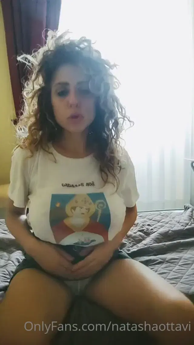 Natasha Ottavi aka natashaottavi – 08-27-2022 OnlyFans Video – Faccia gialla, accorri e spegni questa vampata che proviene dallinferno