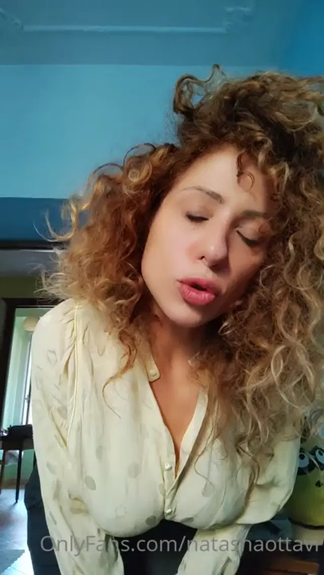 Natasha Ottavi aka natashaottavi – 09-29-2022 OnlyFans Video – Comunicazione per il battaglione dell’ amore