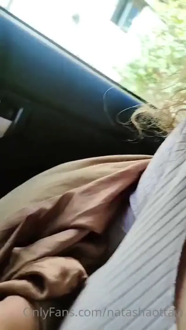 Natasha Ottavi aka natashaottavi – 11-20-2022 OnlyFans Video – Fake taxi Reverso