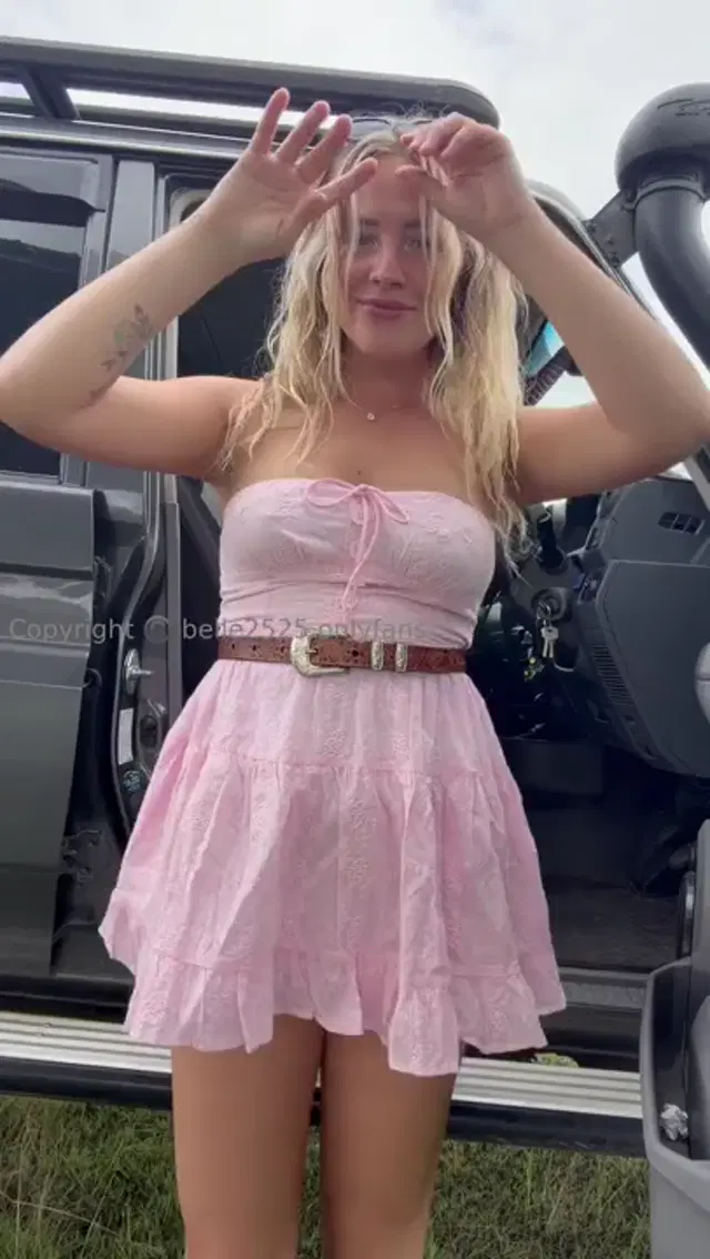 Belle Untamed aka belleuntamed25 – 03-15-2026 OnlyFans Video – Spot the difference