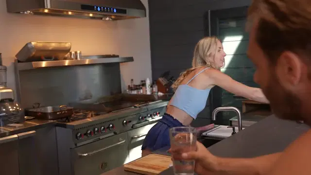 BlondeFoxSilverFox aka blondefoxsilverfox – 03-06-2025 OnlyFans Video – Blonde’s First GangbangThis is a trailer for my first gangbang ever with sexyhippiejason and realcowboydaddy! Silver,