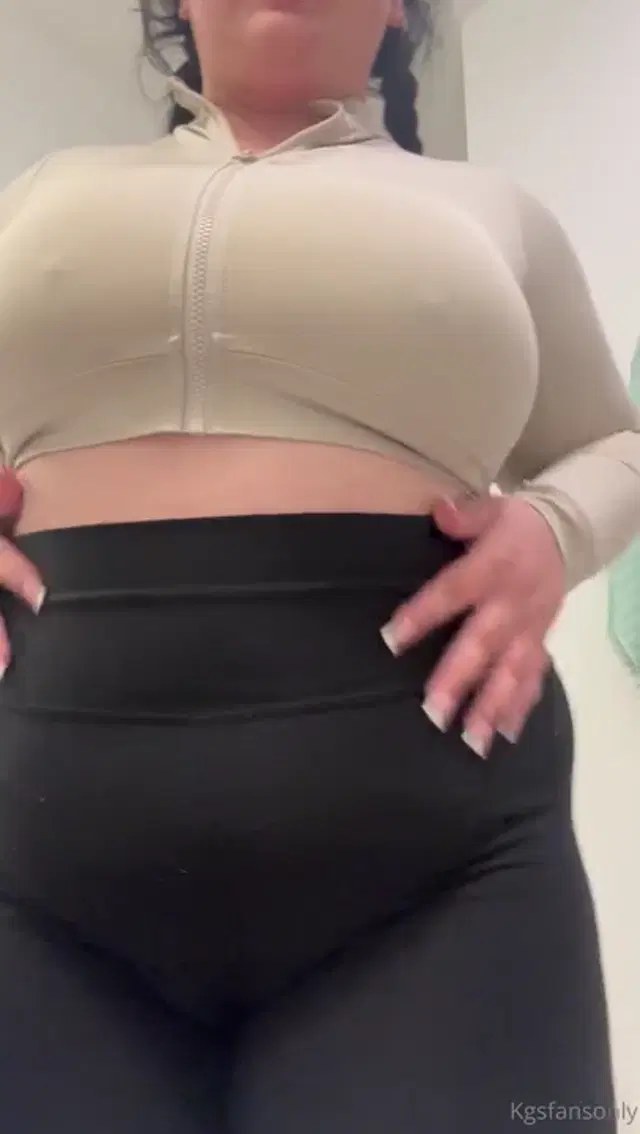 KD Baby aka kdbaby777 – 03-08-2025 OnlyFans Video – Strip tease after my workout