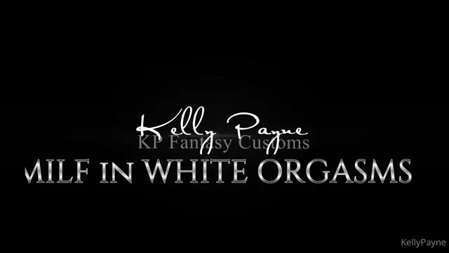 Kelly Payne aka kellypayne – 03-26-2024 OnlyFans Video – MILF in white Legging Orgasms