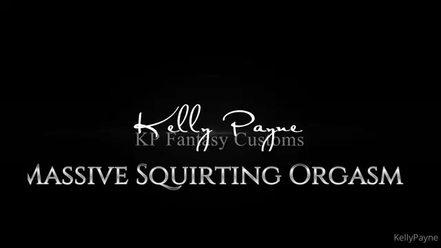 Kelly Payne aka kellypayne – 03-12-2024 OnlyFans Video – Massive Squirting Orgasm