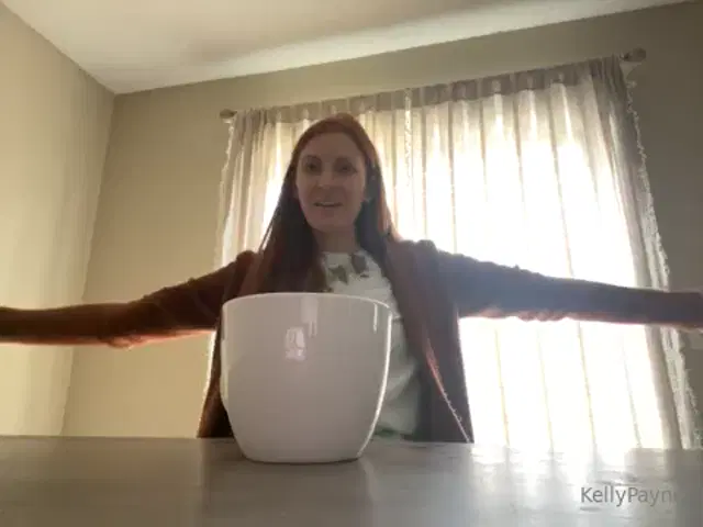 Kelly Payne aka kellypayne – 02-15-2024 OnlyFans Video – Update from me