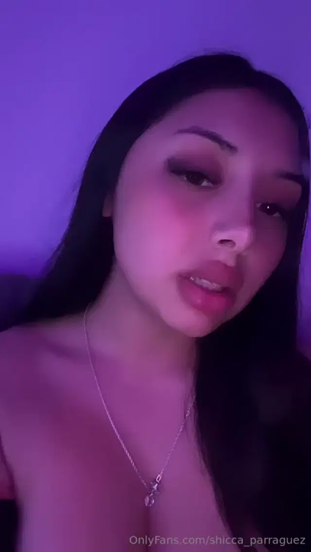 Shicca_parraguez aka shicca_parraguez – 09-23-2024 OnlyFans Video – Mteme toda la verga, que me fume un cao y me coloco caliente y sucia