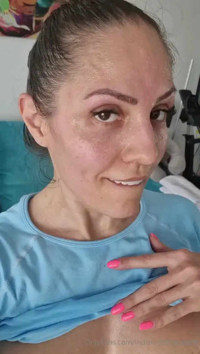 IndiscreetHotAndFit aka indiscreethotandfit – 07-21-2025 OnlyFans Video – Feel the burn as I do, intensity crackling in my eyes as my body glistens with