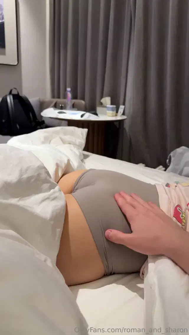 Roman and Sharon aka roman_and_sharon – 01-06-2026 OnlyFans Video – Roman can do it for hours ahaha