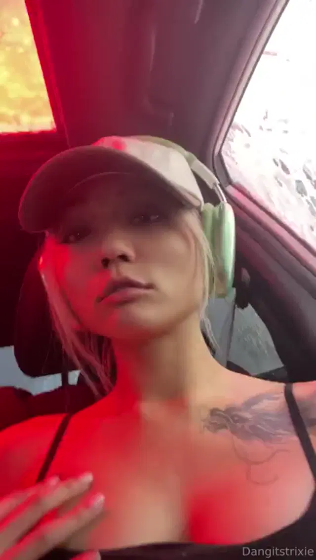 Trixie Dang aka dangitstrixie – 02-09-2024 OnlyFans Video – got my car washed before going to the gym, decided that itll be a good time